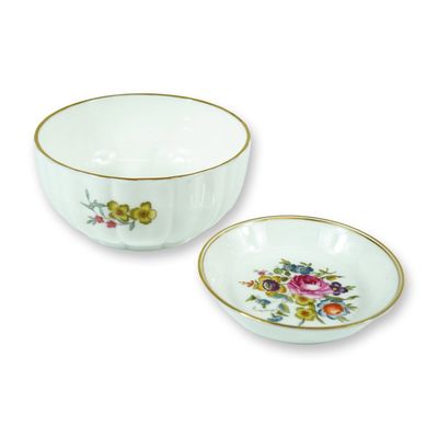 Sale Photo Thumbnail #41: A Pair of Royal Worcester Floral Fine Bone China Bowl and Ring Dish