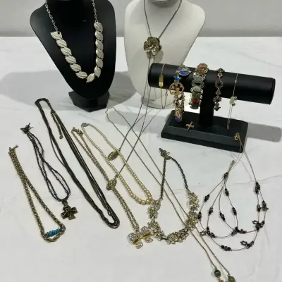 Gold Fashion Jewlery Necklaces & Bracelets 
