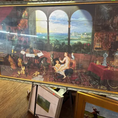 Estate sale photo