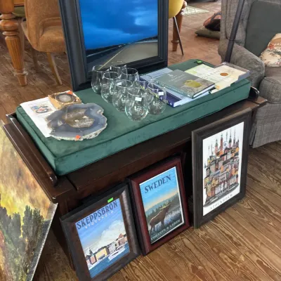 Estate sale photo