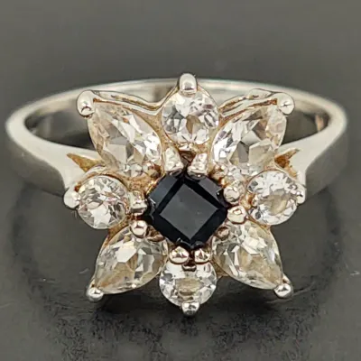 Sale Photo Thumbnail #34