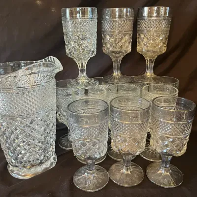 Vintage Anchor Hocking Wexford Pitcher & 13 Claret Wine Glasses
