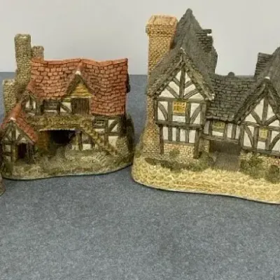 David Winter Cottages Set
