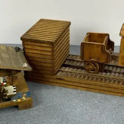 Swiss & Taiwanese Wooden Music Boxes