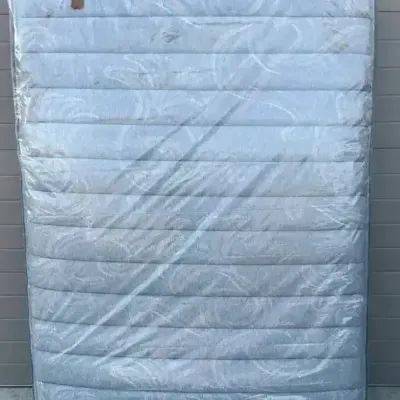 Queen Mattress, Box Spring & Bed Rails