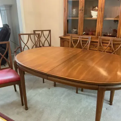 White Furniture Co. Pecan Table & 5 Chairs
