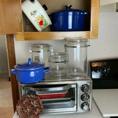 Hamilton Beach Toaster Oven, Blue Cookware and Glass Storage Jars