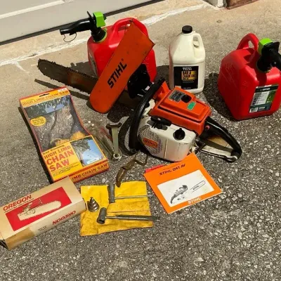 STIHL Chainsaws with Fuel Cans, Chain and Accessories