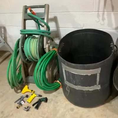 Garden Hose Reel with Hoses, Spray Nozzles and Utility Tub