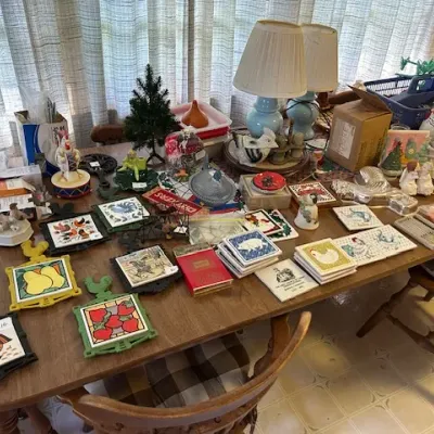 Estate sale photo