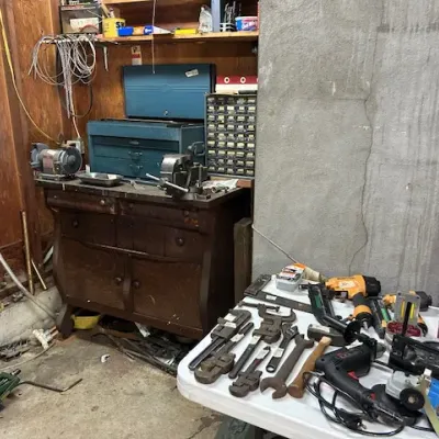 Estate sale photo