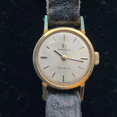Vintage Omega Geneve Ladies Mechanical Wristwatch* 