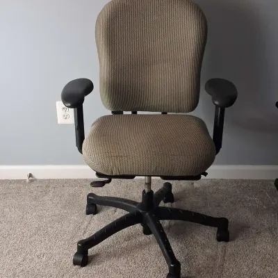 Rolling Cloth Office Chair