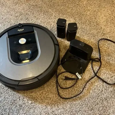 Roomba Robotic Vacuum (4)