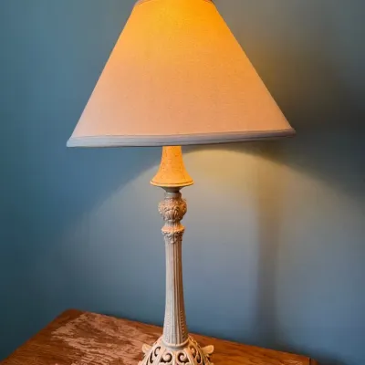 White Painted Metal Lamp