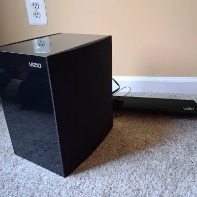Vizio Soundbar And Subwoofer With Remote