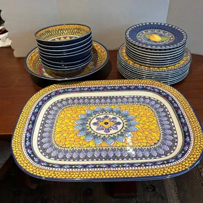 Williams Sonoma Sicily Outdoor Melamine Dinnerware