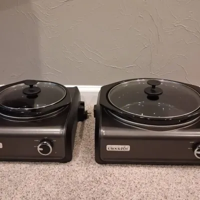 Namebrand Crockpot Crockpots (2)