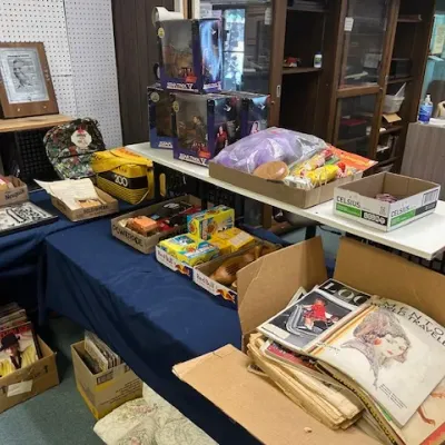 Estate sale photo