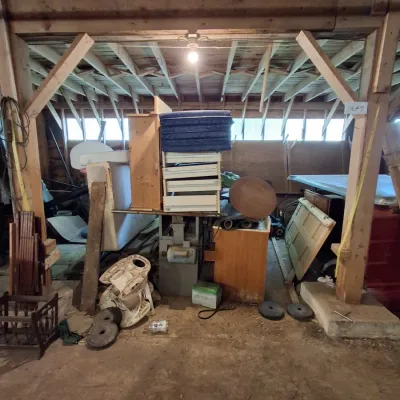 Sale Photo Thumbnail #33