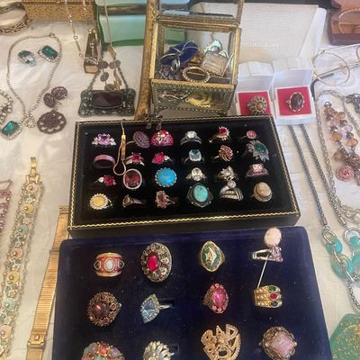 Sale Photo Thumbnail #224