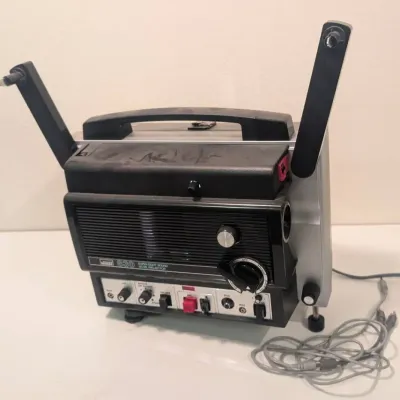 Vintage Sankyo Sound-830 Super 8 Movie Projector