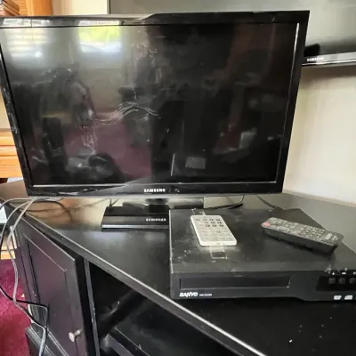 Samsung 24" TV And Sanyo DVD Player