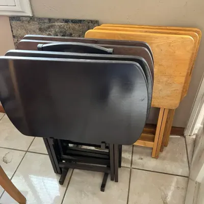 Folding Tray Tables