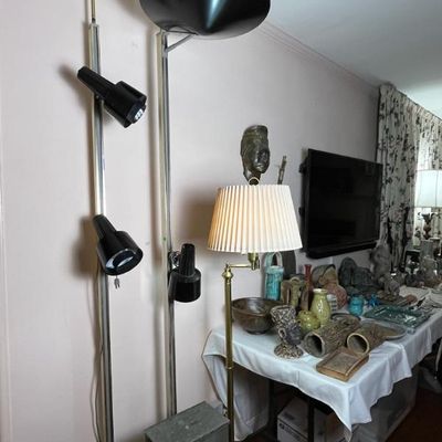 Sale Photo Thumbnail #129