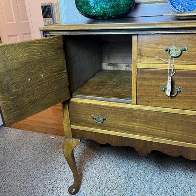 Sale Photo Thumbnail #206