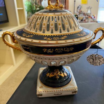 Lot 7: Antique Sevres Porcelain Bowl (Cobalt blue and gold)