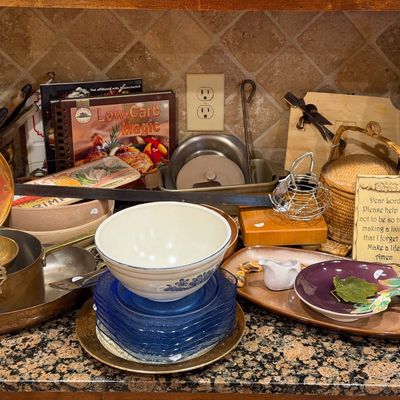 Lot 18: Massive Tuscan-Style Kitchenware & Serving Collection Lot