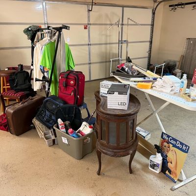 Lot 23: Tools, Luggage, Household Cleaners, & Decor