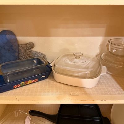 Lot 19: Pantry Contents Lot: Vintage CorningWare, Small Kitchen Appliances, & Decor