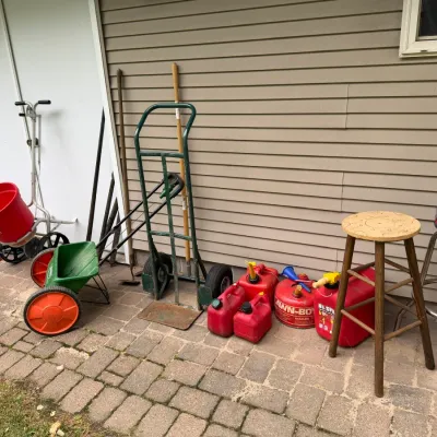Estate sale photo