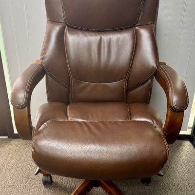 La-Z-Boy Brown Leather Executive Office Chair
