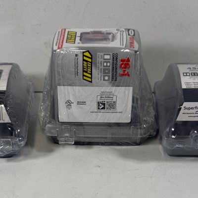 Sealproof & TayMac Weatherproof In-Use Electrical Outlet Covers - Lot of 3