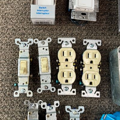 Electrical Item Lot
