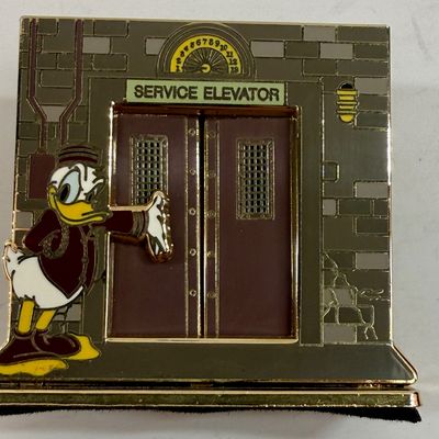 Twilight Zone Tower of Terror (Diorama) Disney Collector's Pin