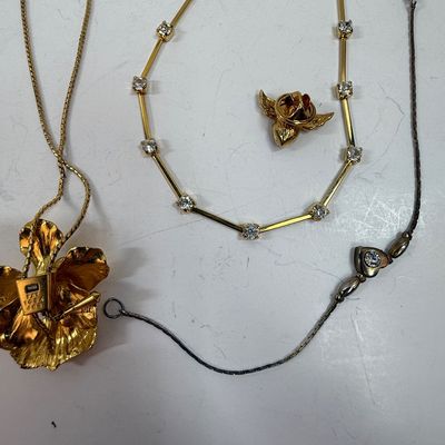 Vintage Costume Jewelry Collection - Necklaces, Pendants & Earrings