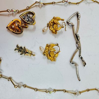 Vintage Costume Jewelry Collection - Necklaces, Pendants & Earrings
