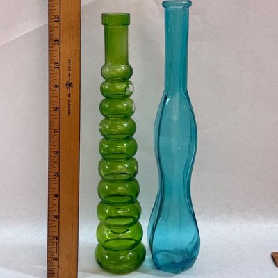 Vintage Mid-Century Modern Art Glass Bud Vases - Set of 2