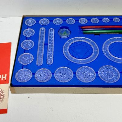 Vintage Kenner's New Spirograph Set No. 401 with Box and Manual