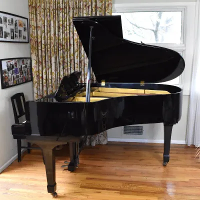 Yamaha G2 Baby Grand Piano