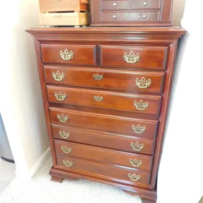 Sale Photo Thumbnail #171