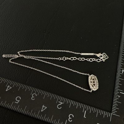 Kendra Scott Elisa Silver Pendant Necklace with Light Purple Stone