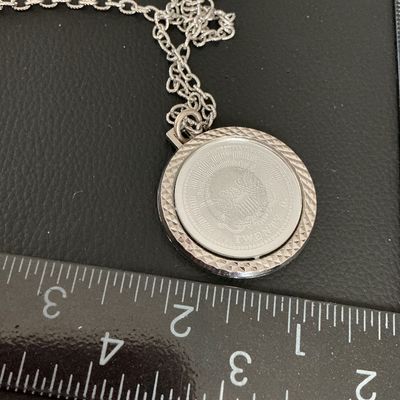 Vintage rare bicentennial faux silver pendant necklace