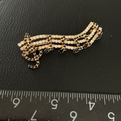 Vintage Gold Tone Rhinestone Musical Staff & Treble Clef Brooch
