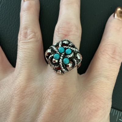 Vintage Avon Silver Tone Faux Turquoise Statement Ring