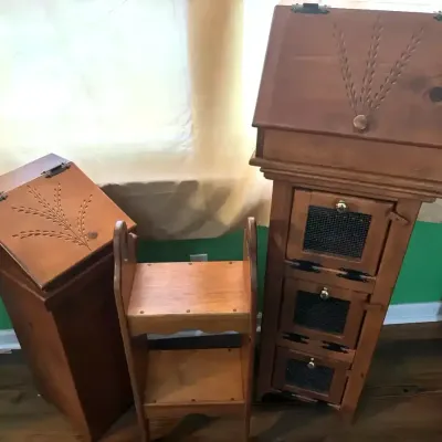 Country Wood Storage Pieces